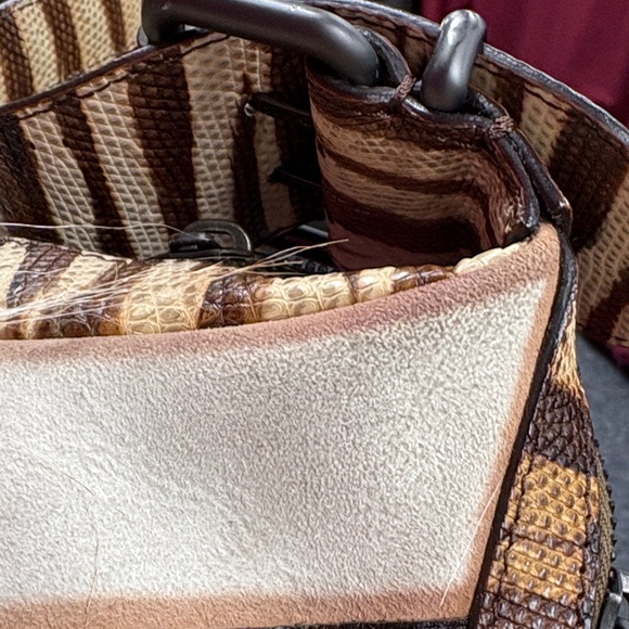 Unique Fendi Cream and Brown Oyster Suede Bag with Fur Accent - Picture 7 of 9